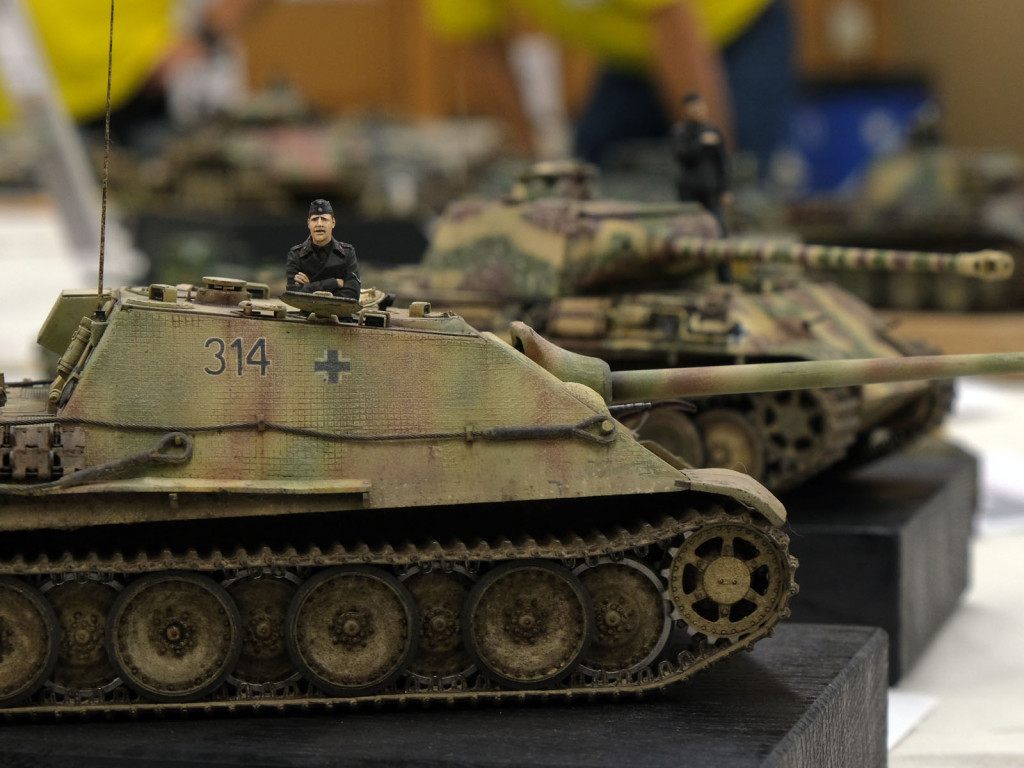 T30F1316