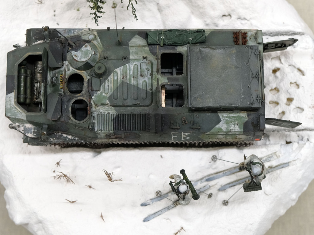 T30F1422